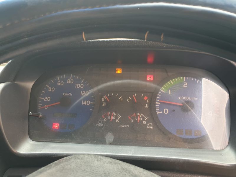  25794  HINO RANGER  2004  