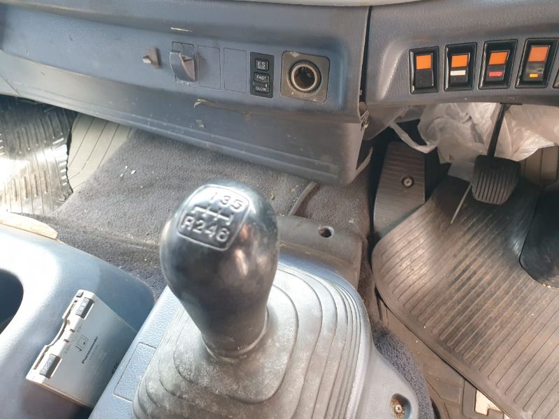  25794  HINO RANGER  2004  
