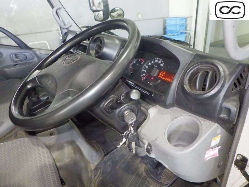  25827  HINO DUTRO  2016  