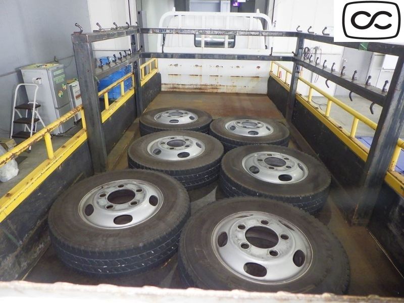  25879  TOYOTA DYNA  2015  
