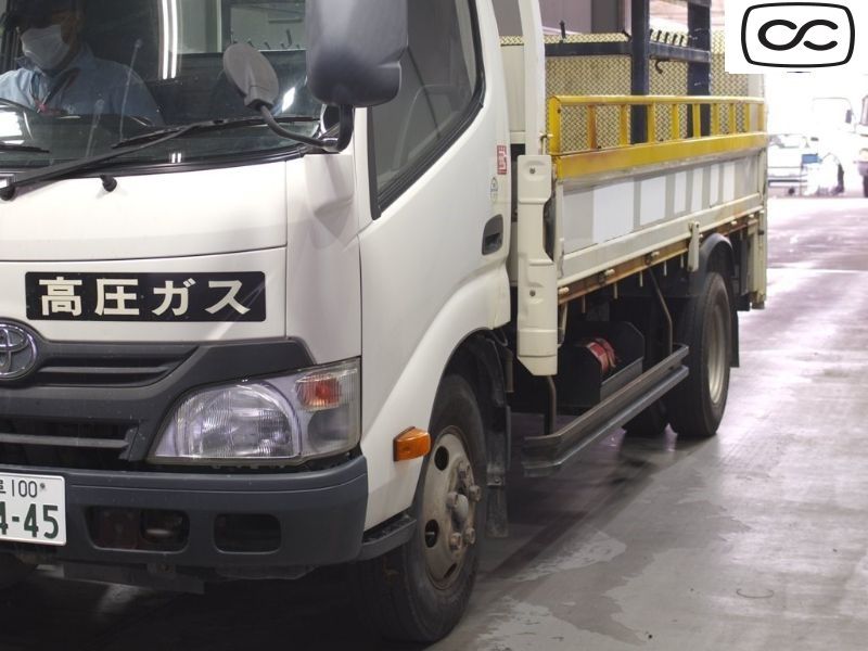  25879  TOYOTA DYNA  2015  