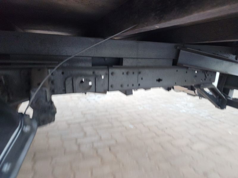 25880  MITSUBISHI CANTER  1988  