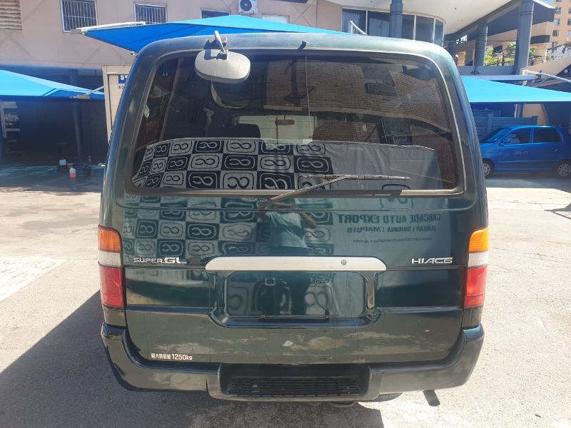  26012  TOYOTA HIACE  2003  