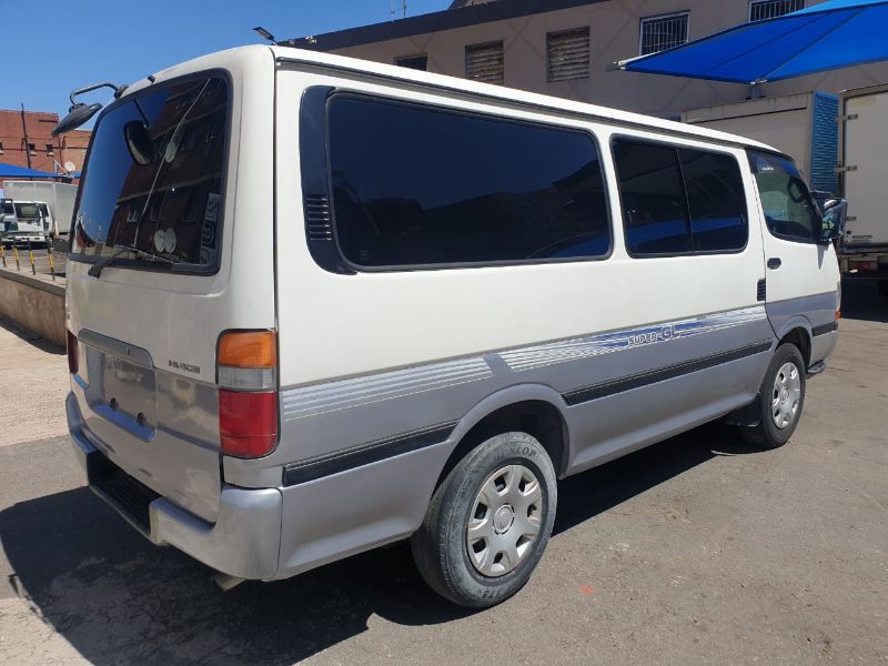  26013  TOYOTA HIACE  1999  