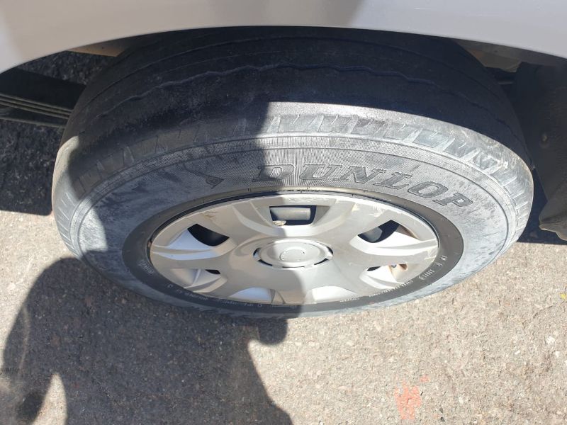  26013  TOYOTA HIACE  1999  
