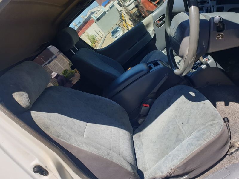  26013  TOYOTA HIACE  1999  