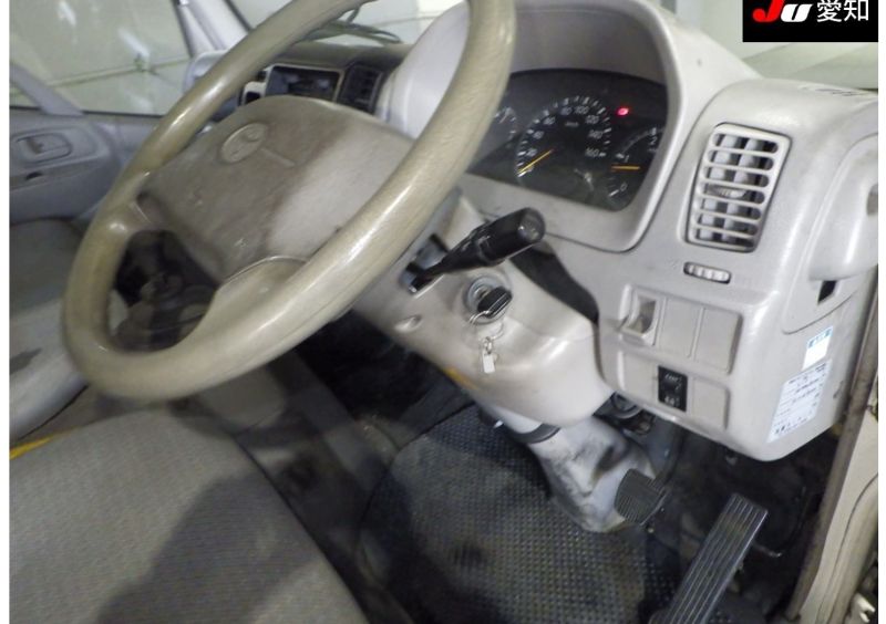 26027  TOYOTA DYNA  2003  
