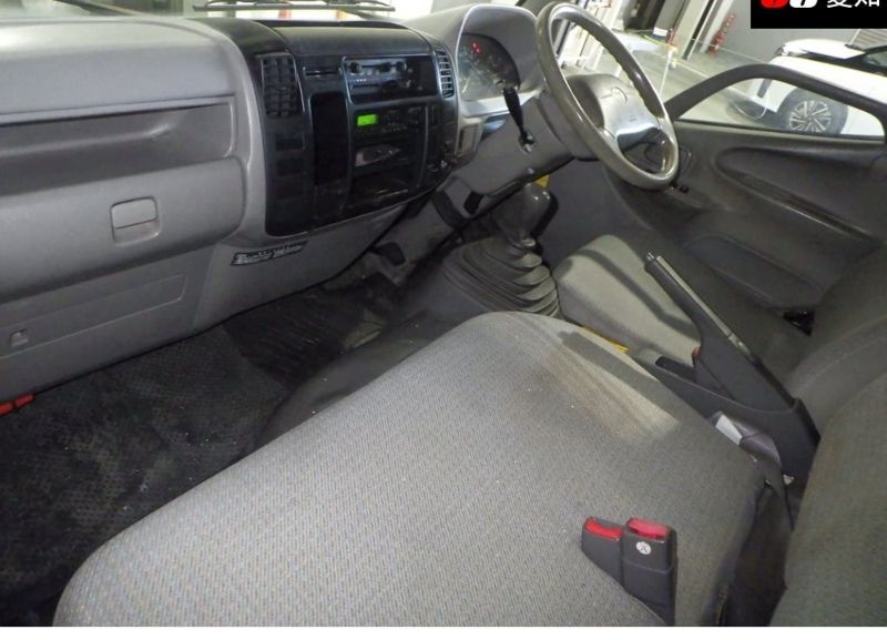  26027  TOYOTA DYNA  2003  