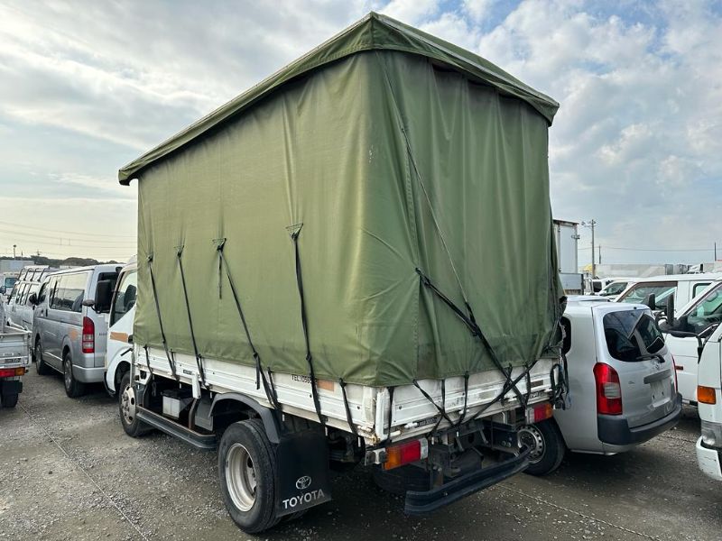  26027  TOYOTA DYNA  2003  