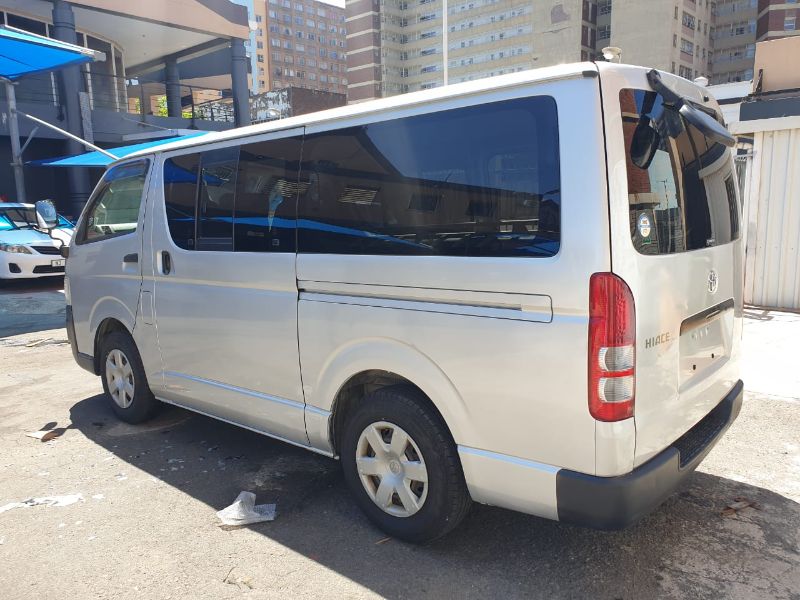  26031  TOYOTA HIACE  2005  