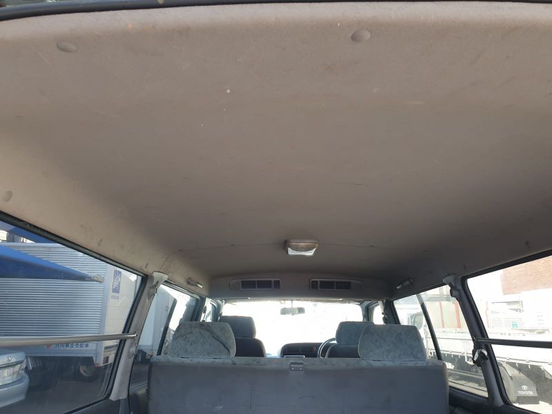  26032  TOYOTA HIACE  1999  