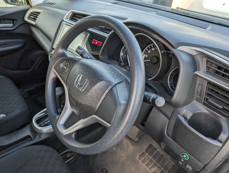  26044  HONDA FIT  2014  
