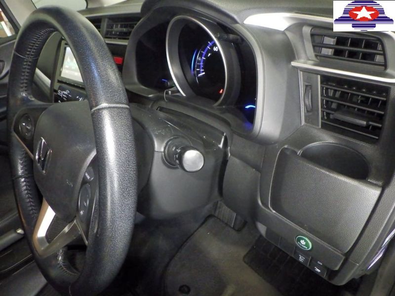  26058  HONDA FIT  2015  