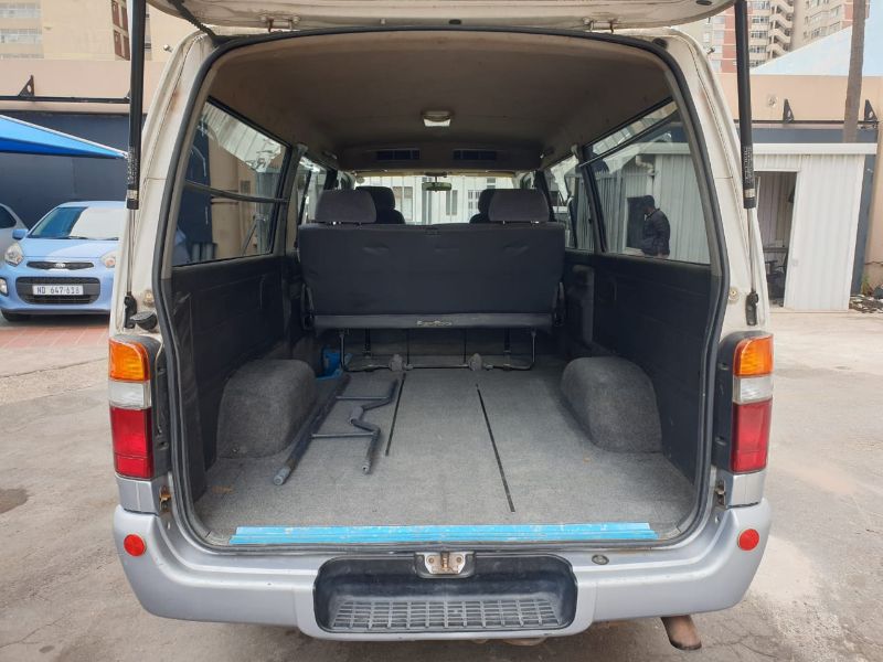  26074  TOYOTA HIACE  2001  