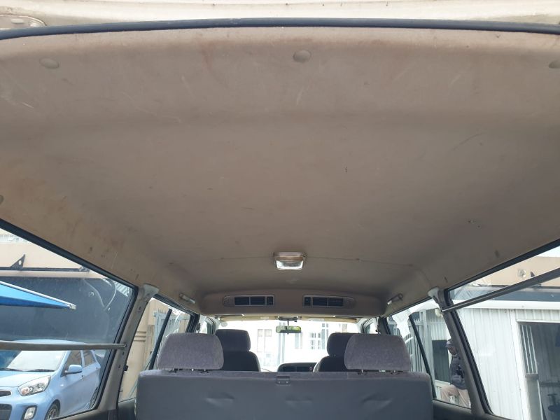  26074  TOYOTA HIACE  2001  
