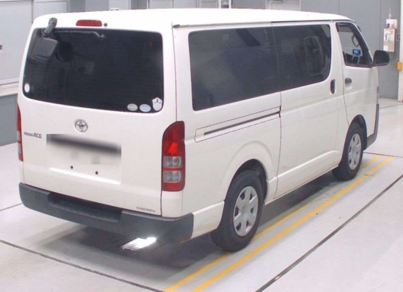  26083  TOYOTA REGIUS ACE  2014  