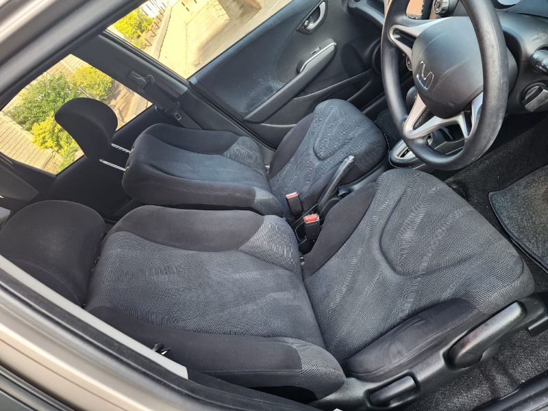  26088  HONDA FIT  2009  