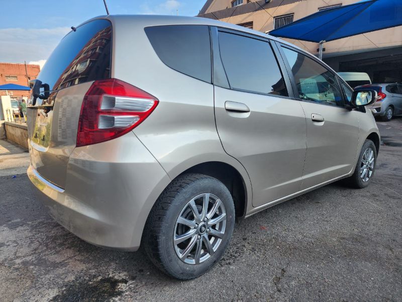  26088  HONDA FIT  2009  
