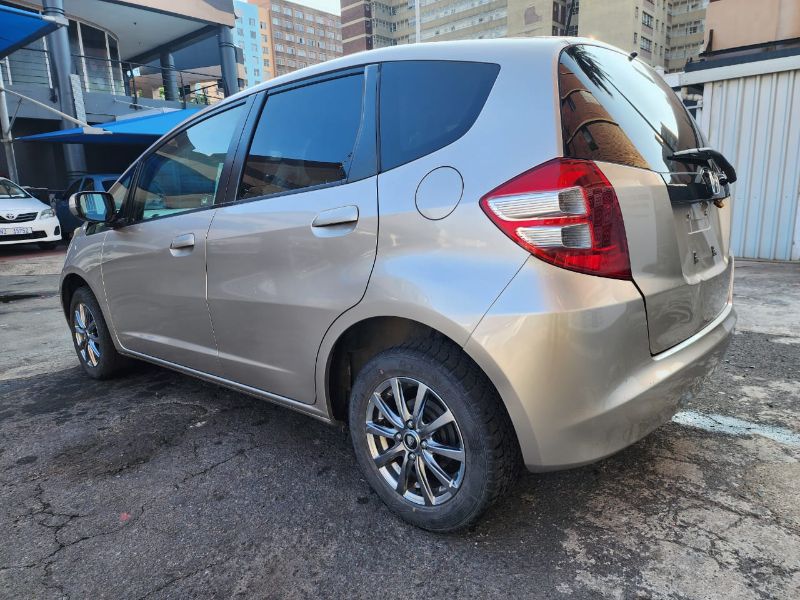  26088  HONDA FIT  2009  
