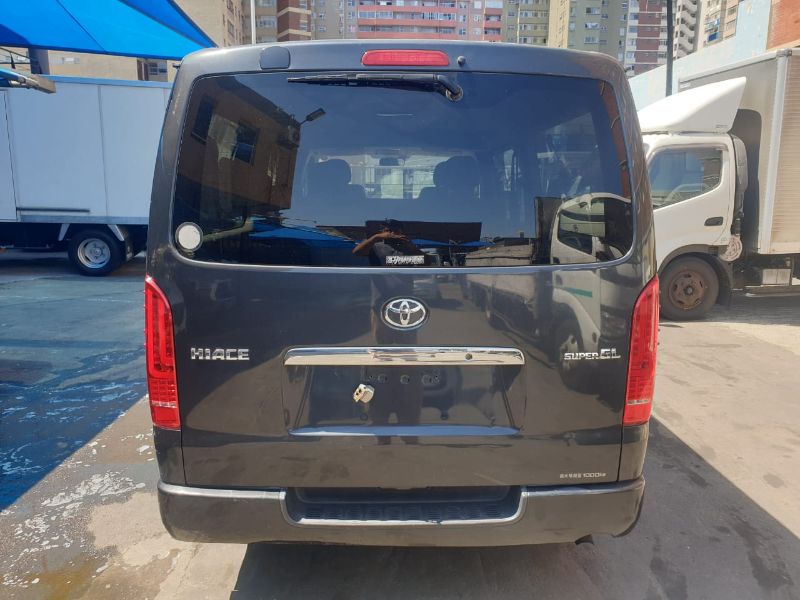  26116  TOYOTA HIACE  2005  
