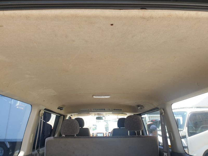  26116  TOYOTA HIACE  2005  