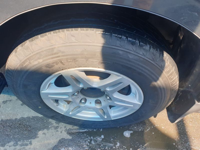  26116  TOYOTA HIACE  2005  