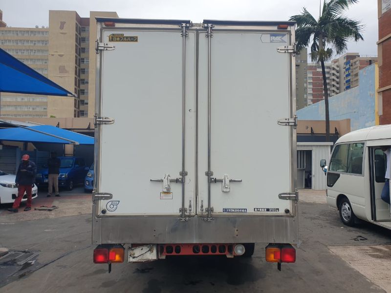  26126  HINO RANGER  2002  