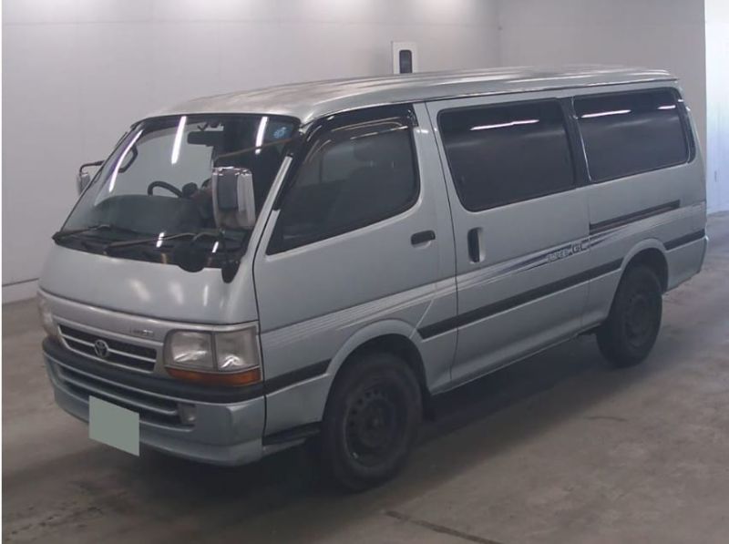  26128  TOYOTA HIACE  2002  