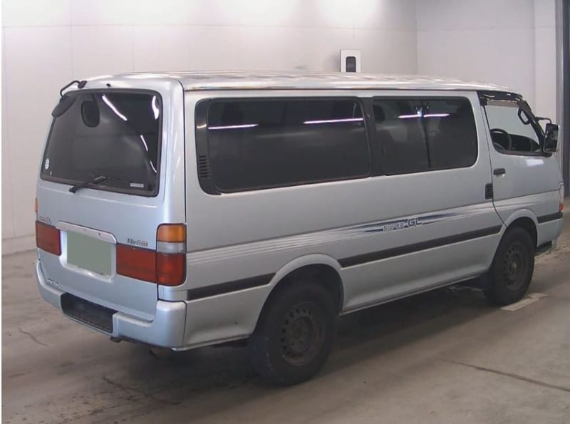  26128  TOYOTA HIACE  2002  