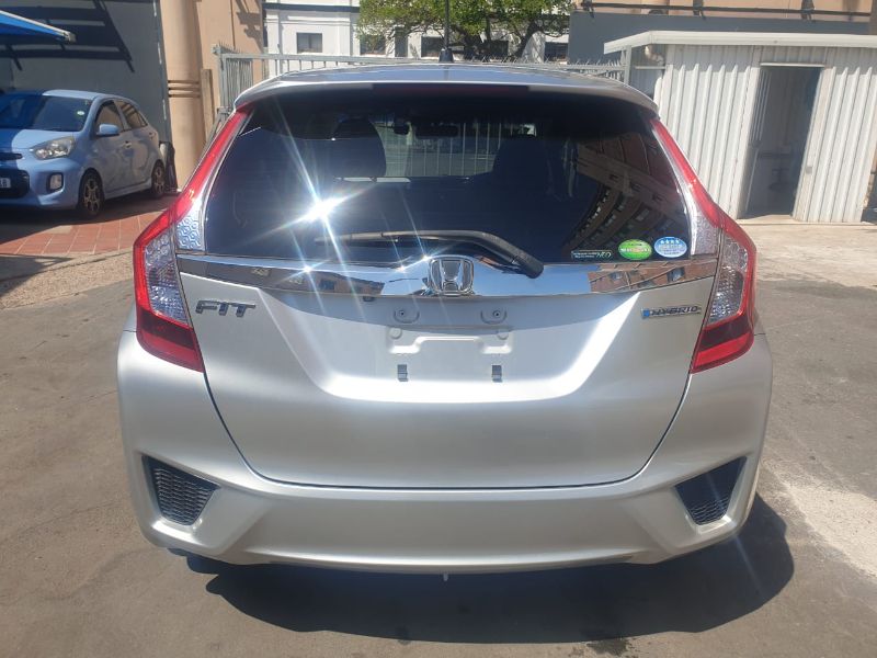  26137  HONDA FIT  2015  