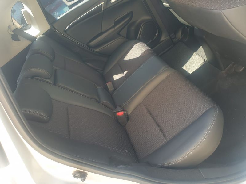  26137  HONDA FIT  2015  