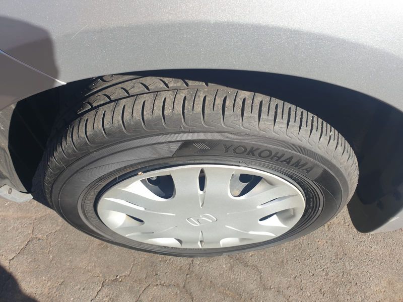  26142  HONDA FIT  2010  