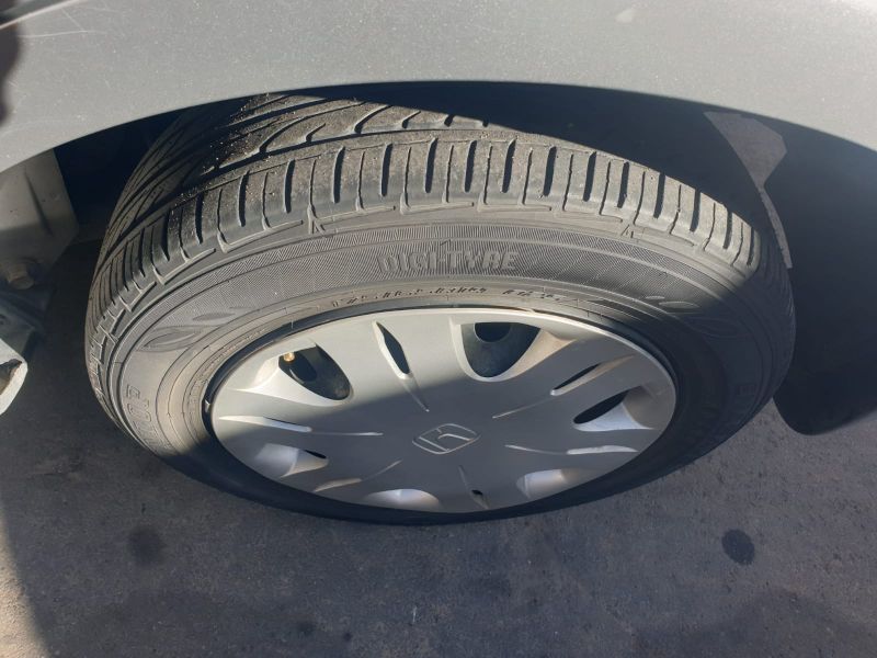  26142  HONDA FIT  2010  