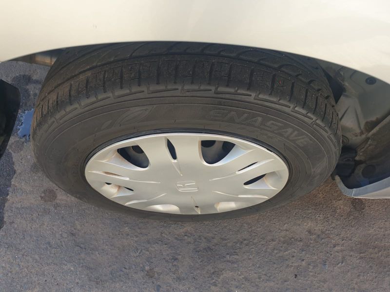  26142  HONDA FIT  2010  