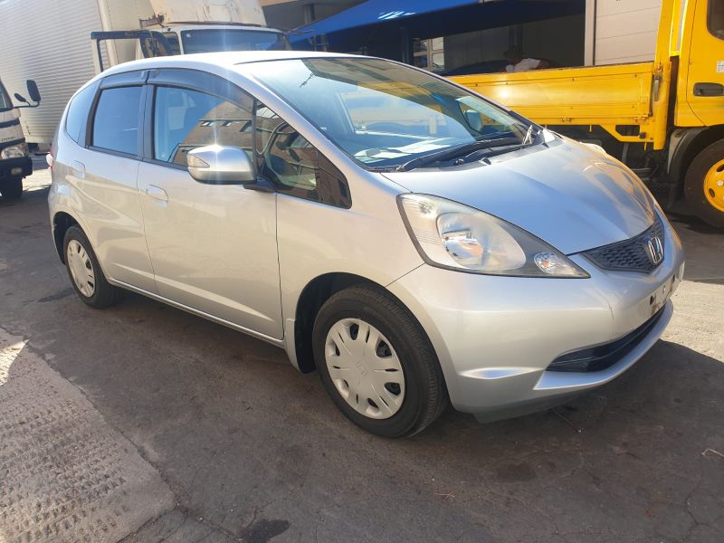  26142  HONDA FIT  2010  