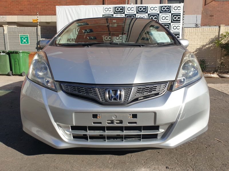  26143  HONDA FIT  2011  