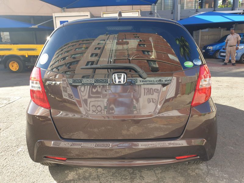  26151  HONDA FIT  2012  