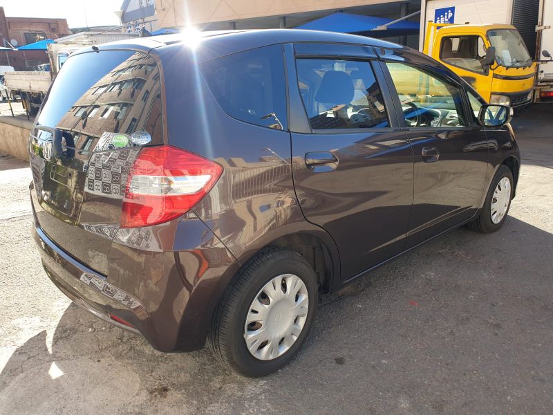  26151  HONDA FIT  2012  