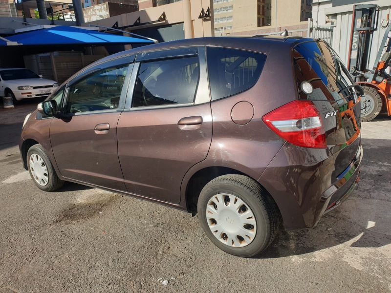  26151  HONDA FIT  2012  