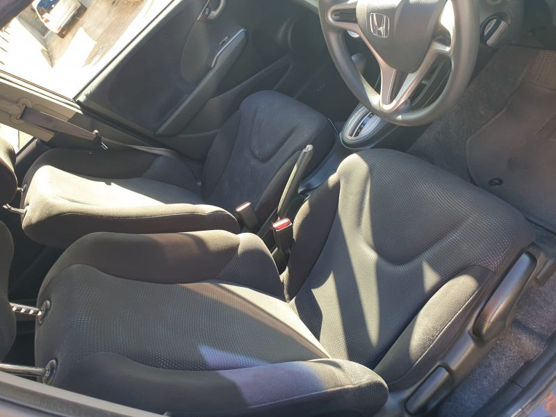  26151  HONDA FIT  2012  