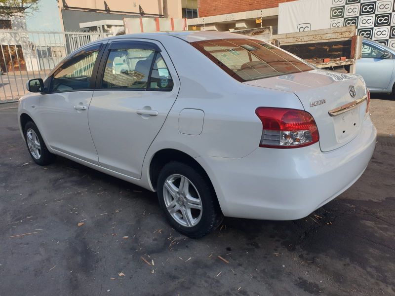  26155  TOYOTA BELTA  2006  