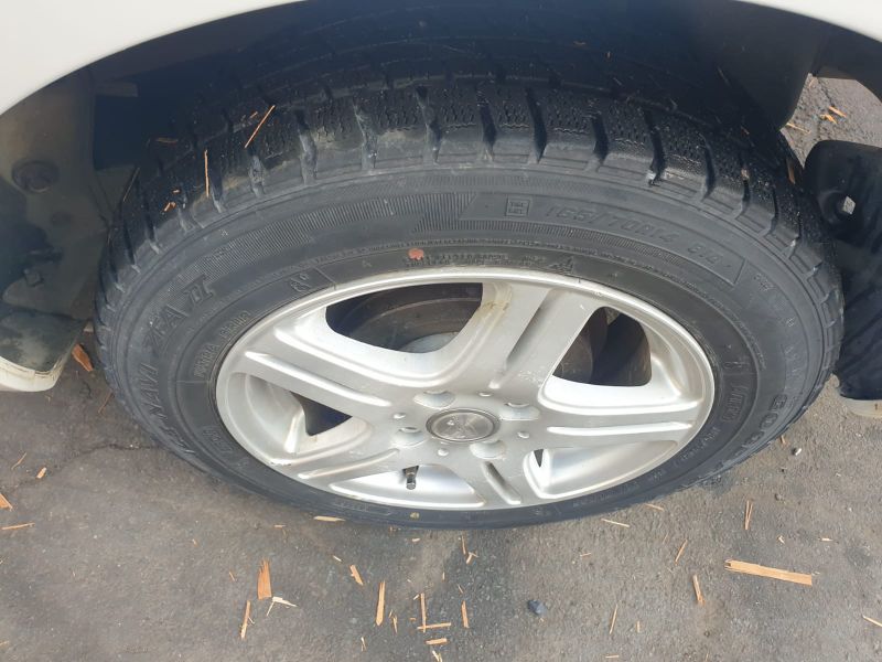 26155  TOYOTA BELTA  2006  
