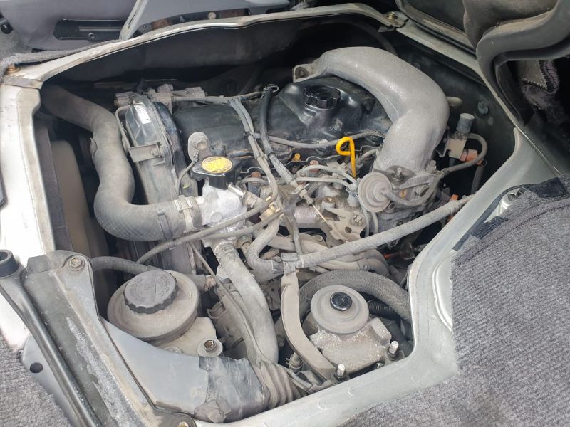  26167  TOYOTA HIACE  2001  