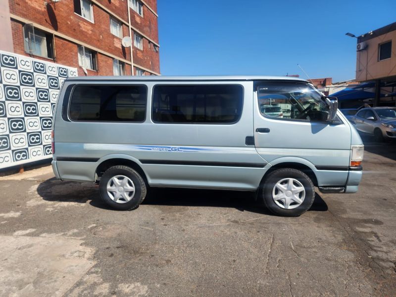  26168  TOYOTA HIACE  1999  