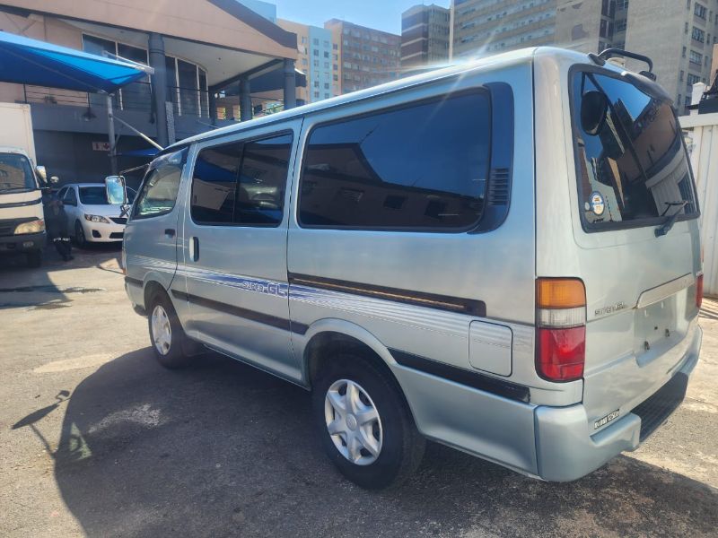 26168  TOYOTA HIACE  1999  