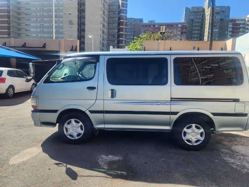 26168  TOYOTA HIACE  1999  