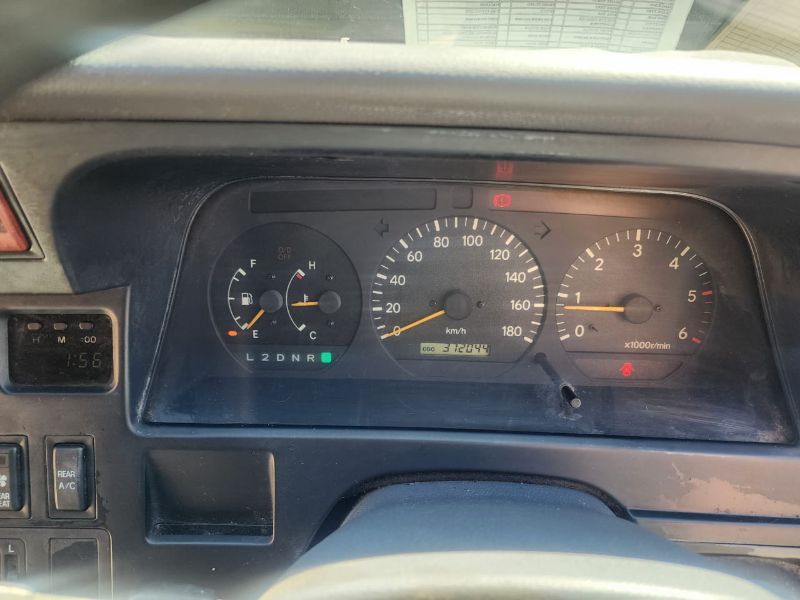  26168  TOYOTA HIACE  1999  