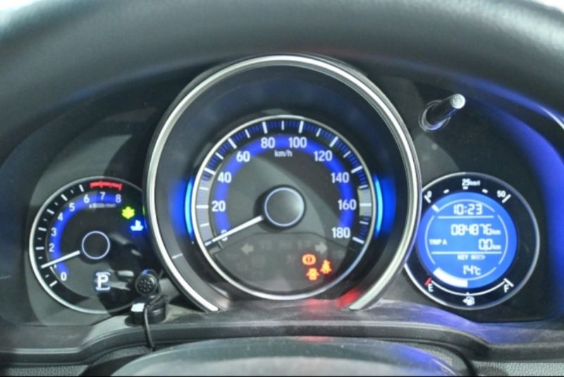  26177  HONDA FIT  2014  