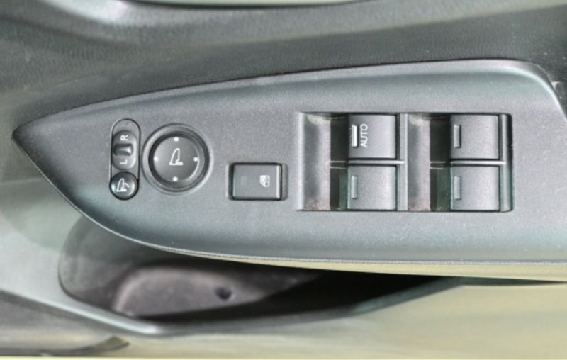 26177  HONDA FIT  2014  