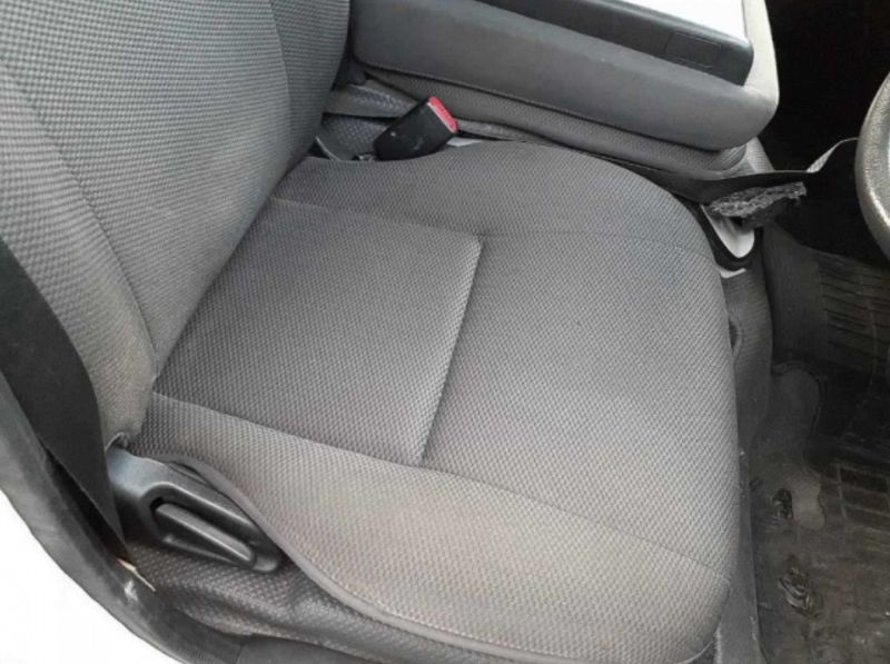  26181  TOYOTA HIACE  2016  